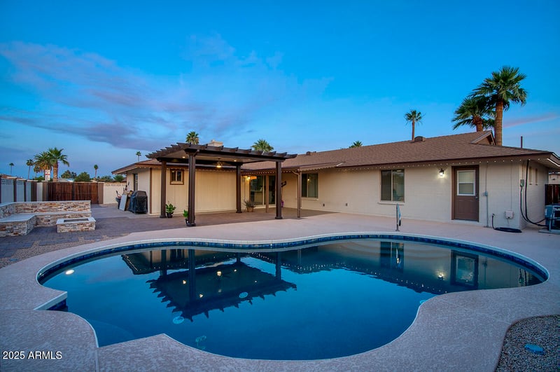 4202 Purdue Ave, Phoenix, AZ 85051