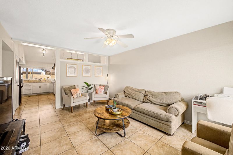 4202 W Aster Dr, Phoenix, AZ 85029