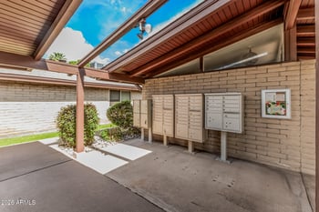 4203 36th St #11, Phoenix, AZ 85018