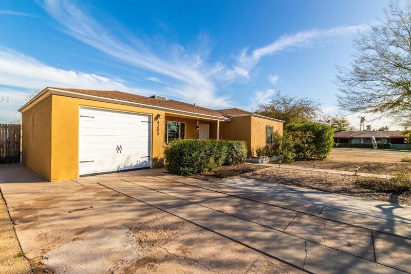 4203 N 15th Dr, Phoenix, AZ 85015