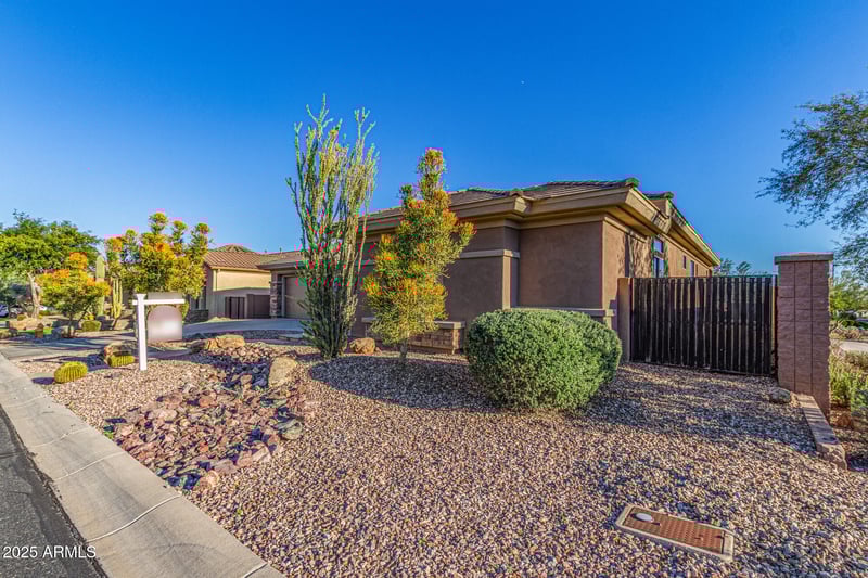 42032 Club Pointe Dr, Anthem, AZ 85086