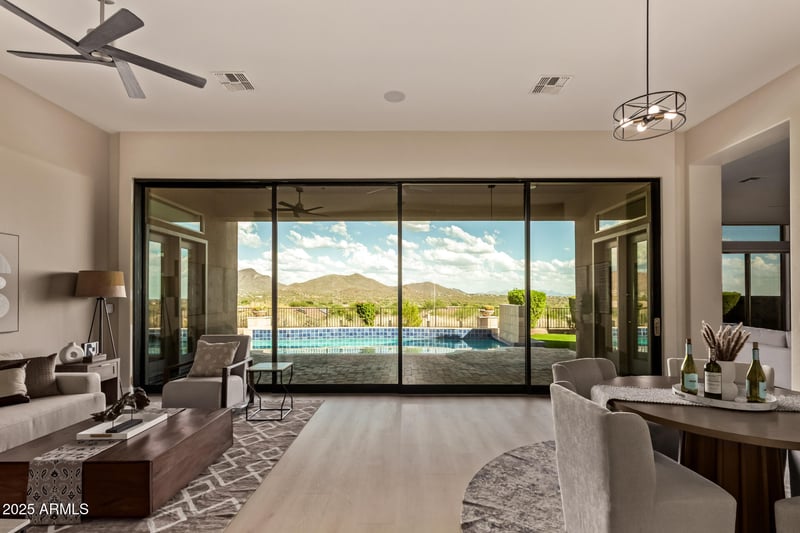 42041 Mountain Cove Dr, Phoenix, AZ 85086