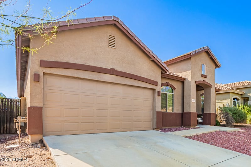42044 44th Dr, Phoenix, AZ 85086