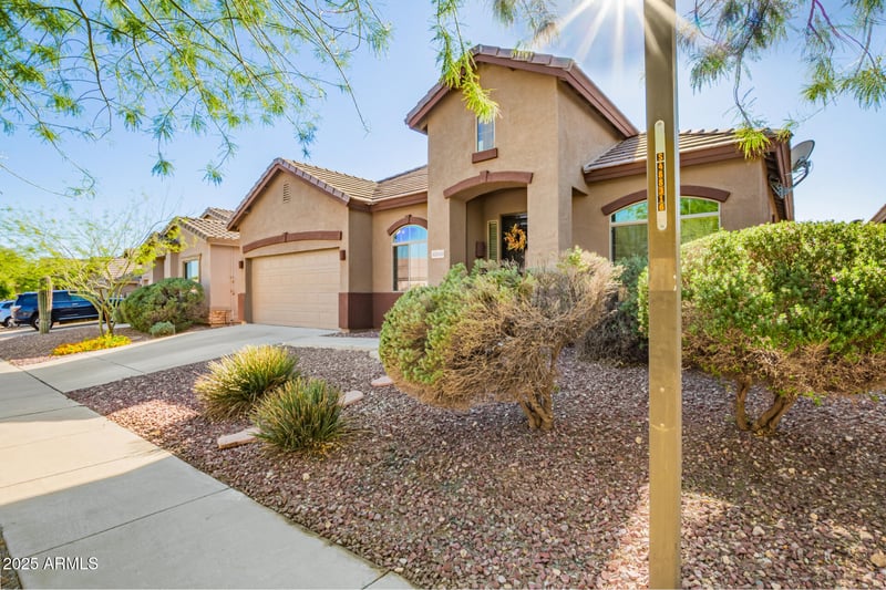 42044 44th Dr, Phoenix, AZ 85086