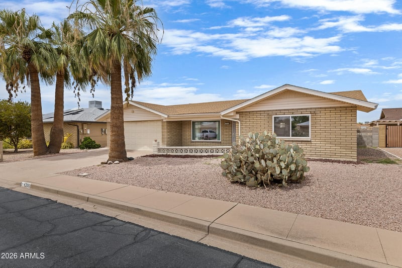 4206 E Dolphin Ave, Mesa, AZ 85206