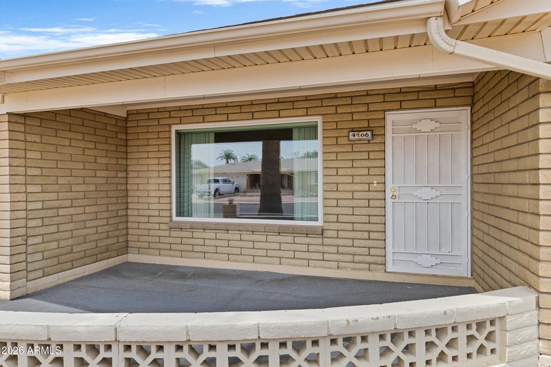4206 E Dolphin Ave, Mesa, AZ 85206