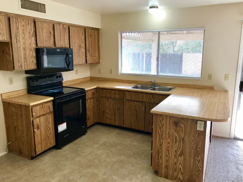 4206 N 111th Ave, Phoenix, AZ 85037