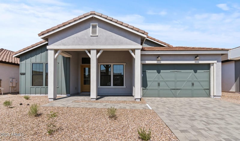 42064 Golden Trl, San Tan Valley, AZ 85140