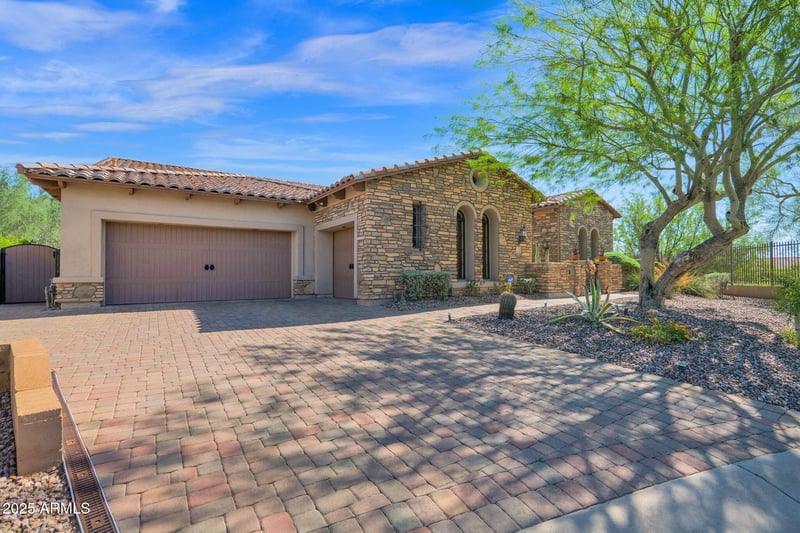 4207 Arboles Cir, Mesa, AZ 85207