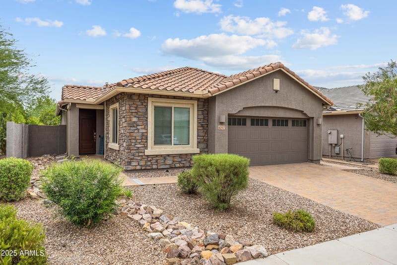 4207 Bradshaw Creek Ln, New River, AZ 85087