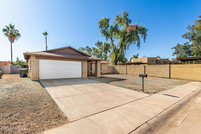 4207 Christy Dr, Phoenix, AZ 85029