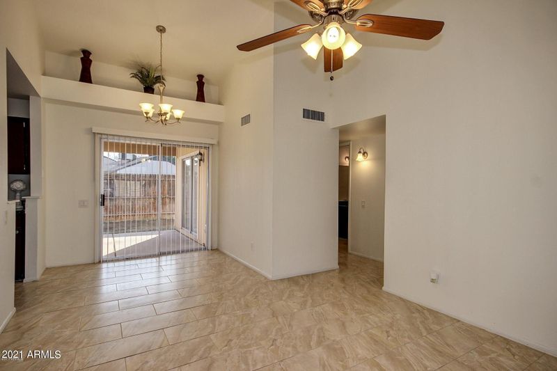 4207 E Carson Rd, Phoenix, AZ 85042