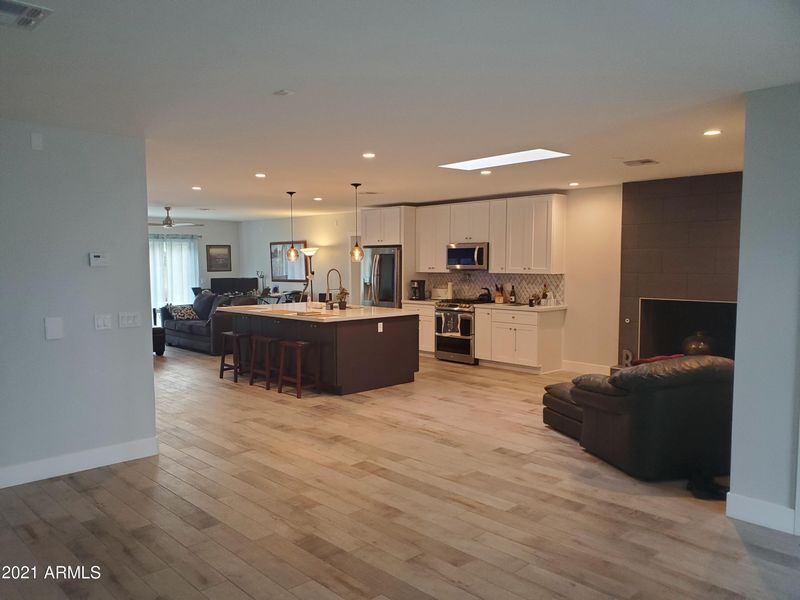 4207 E Turney Ave, Phoenix, AZ 85018
