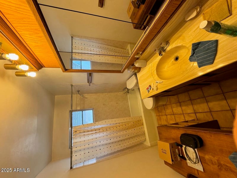 4208 35th Way, Phoenix, AZ 85018