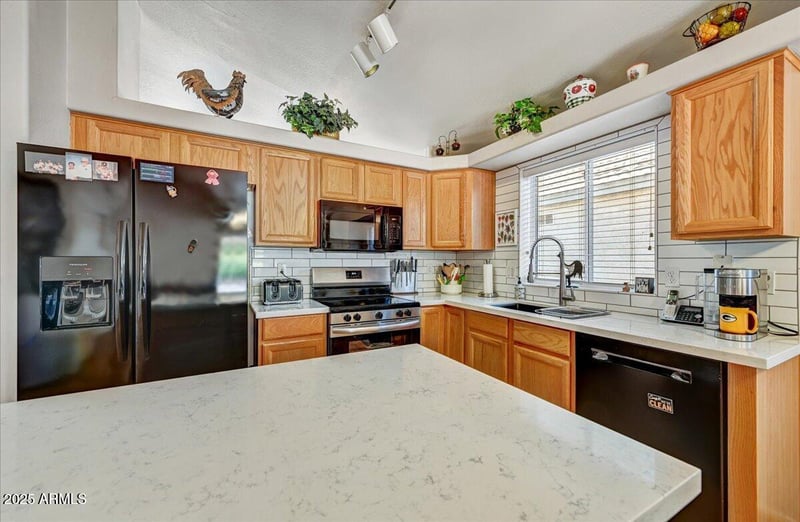 4209 Rosemonte Dr, Phoenix, AZ 85050