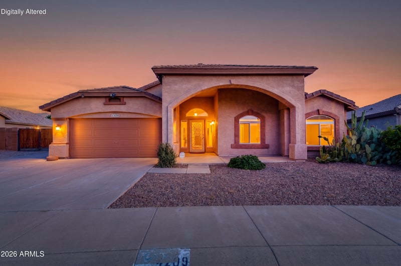 4209 W Wahalla Ln, Glendale, AZ 85308