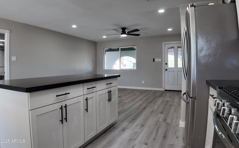 4209 Yucca St, Phoenix, AZ 85029