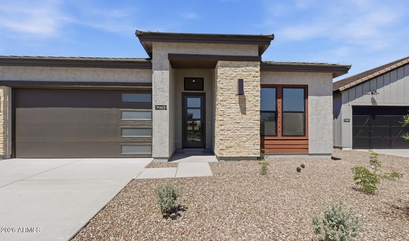 42094 Steelhead Trl, San Tan Valley, AZ 85140