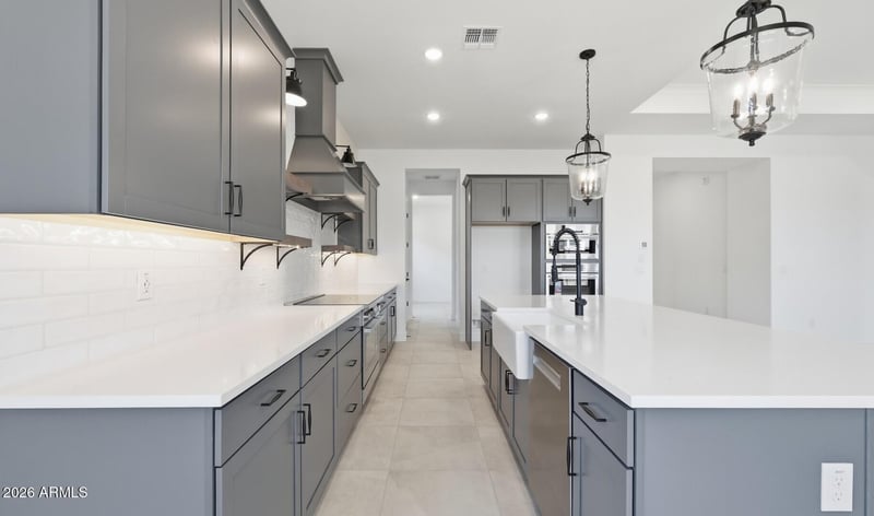 42094 Steelhead Trl, San Tan Valley, AZ 85140