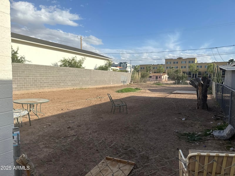 421 5th St #6, Tempe, AZ 85281