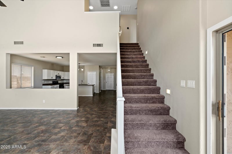 421 Harold Dr, San Tan Valley, AZ 85140