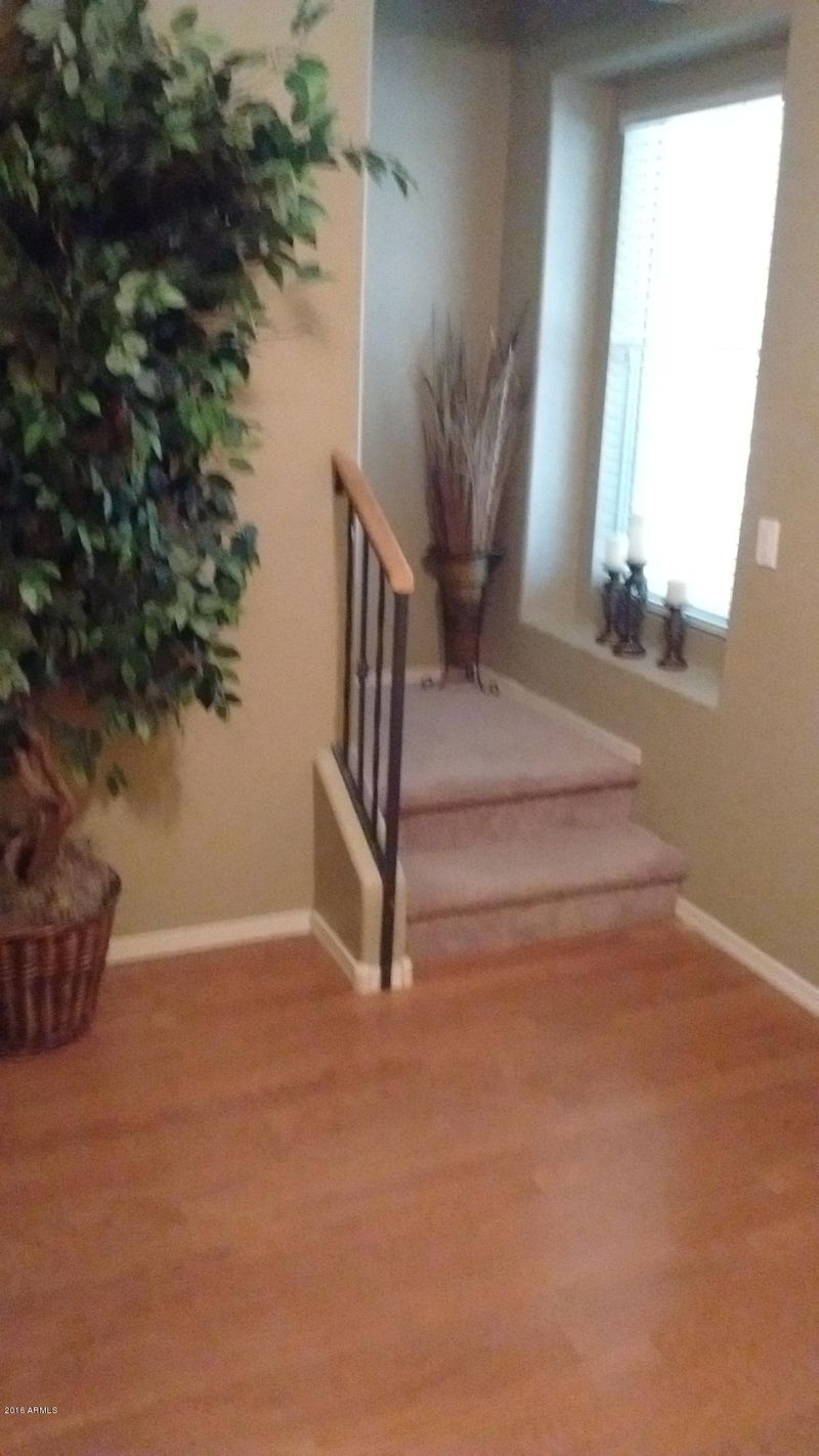 421 N Oak St, Gilbert, AZ 85233