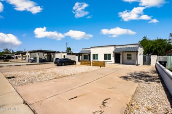 421 S Terry Ln, Tempe, AZ 85281