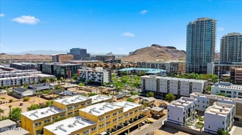 421 6th St #1008, Tempe, AZ 85281
