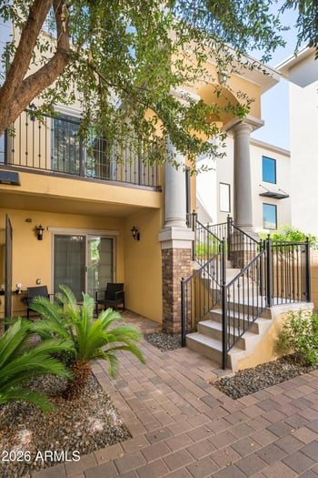 421 W 6th St #1013, Tempe, AZ 85281