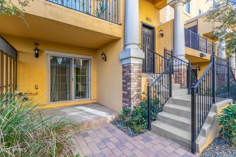 421 W 6th St #1023, Tempe, AZ 85281