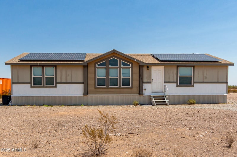 42102 Maryland Ave, Tonopah, AZ 85354