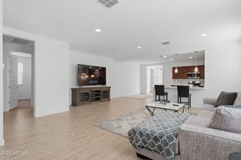 4211 94th Ln, Tolleson, AZ 85353