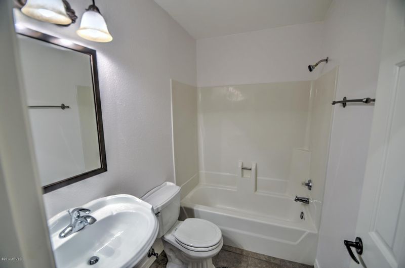 4211 E Carson Rd, Phoenix, AZ 85042