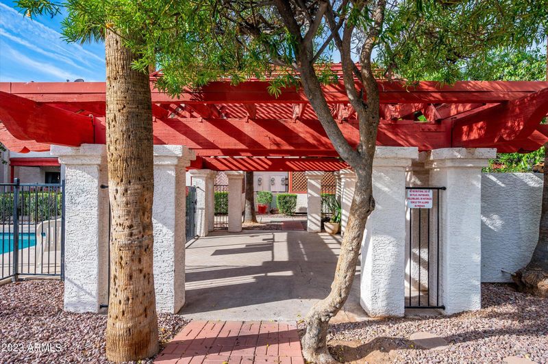 4211 E Palm Ln #112, Phoenix, AZ 85008