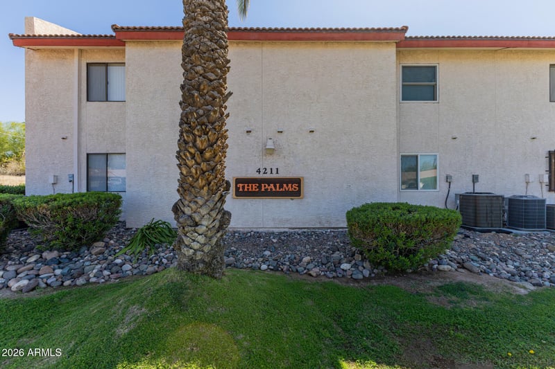 4211 E Palm Ln #208, Phoenix, AZ 85008