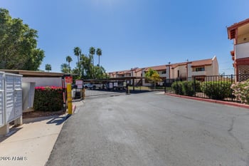 4211 E Palm Ln #208, Phoenix, AZ 85008