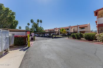 4211 Palm Ln #208, Phoenix, AZ 85008