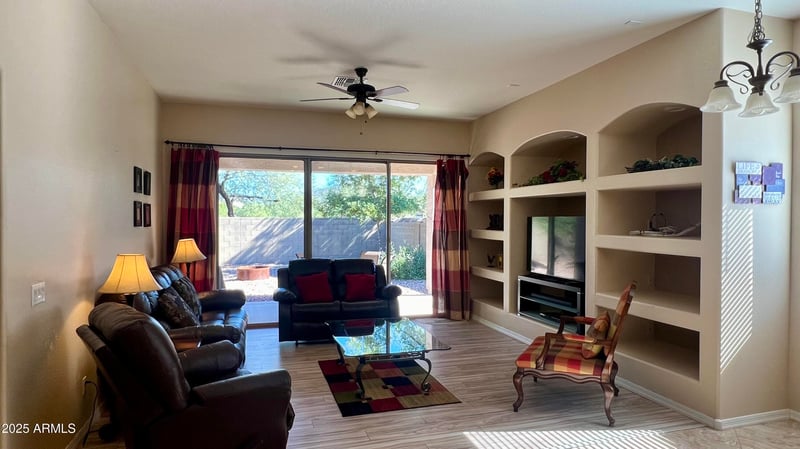 42115 45th Dr, Anthem, AZ 85086