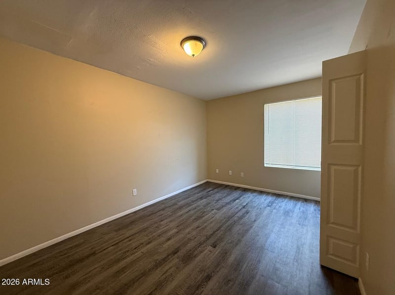 4212 Cinnabar Ave, Phoenix, AZ 85051