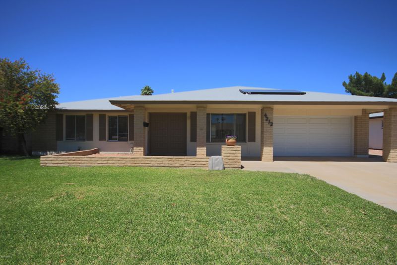 4212 W Hatcher Rd, Phoenix, AZ 85051