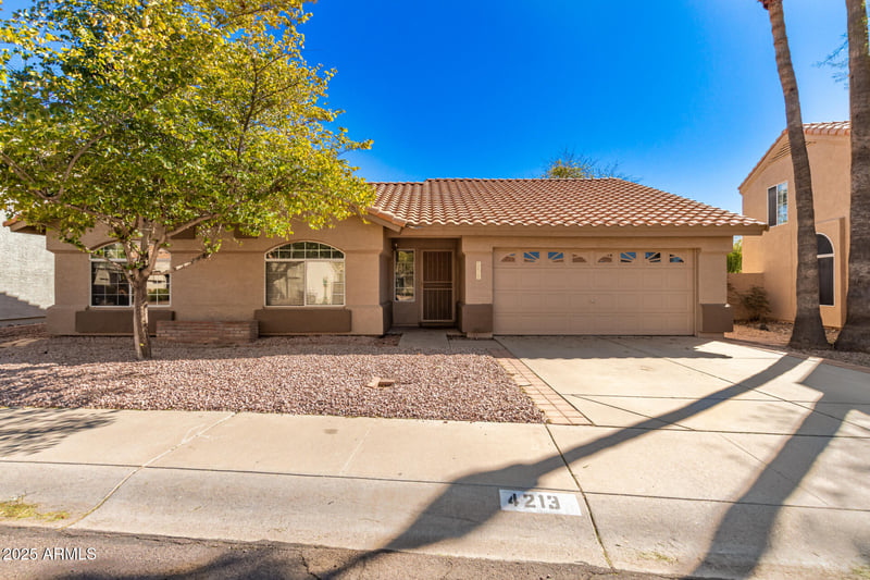 4213 Brookwood Ct, Phoenix, AZ 85048