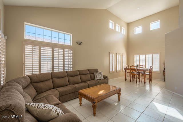 4213 E Raven Rd, Phoenix, AZ 85044
