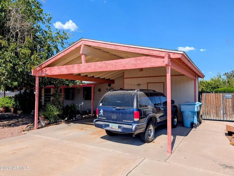4213 N 73rd Ln, Phoenix, AZ 85033