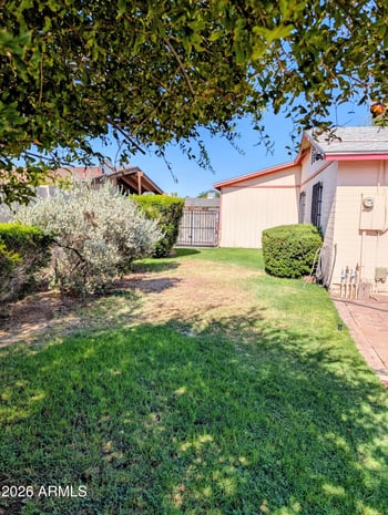 4213 73rd Ln, Phoenix, AZ 85033