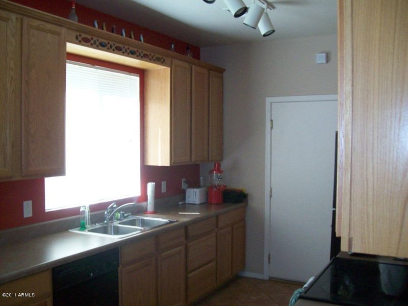 4213 W Maldonado Rd, Phoenix, AZ 85041