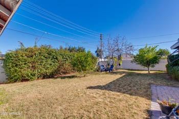 4214 Palm Ln, Phoenix, AZ 85008