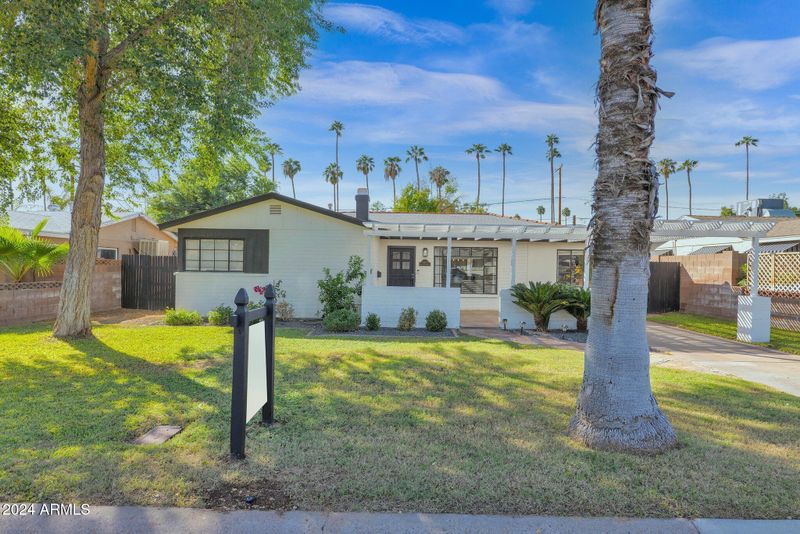 4214 N 35th Pl, Phoenix, AZ 85018