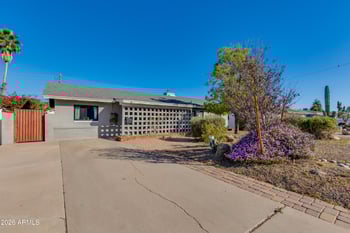 4214 Palm Ln, Phoenix, AZ 85008