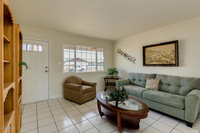 4214 W Earll Dr, Phoenix, AZ 85019