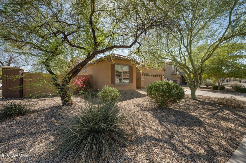 4215 154th Dr, Goodyear, AZ 85395